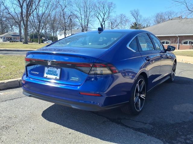 2024 Honda Accord Hybrid - Image 8