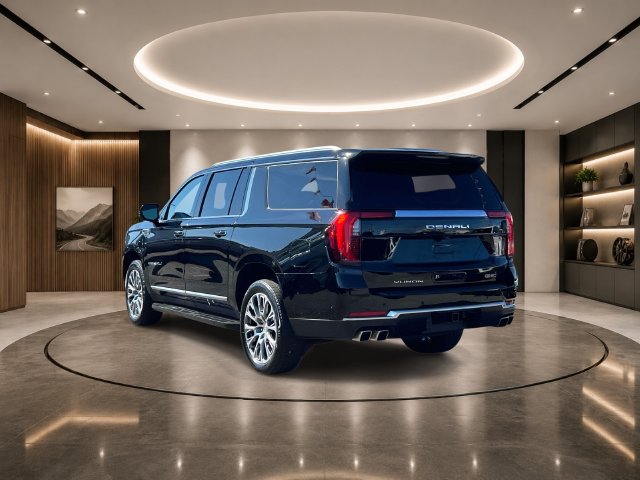 Used 2025 GMC Yukon XL SUV
