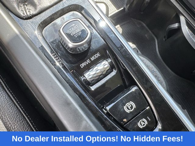 2020 Volvo V60 T5 Gray at Martin Chrysler Dodge Jeep Ram