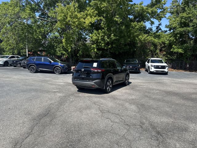 Used 2023 Black Nissan SL image 5