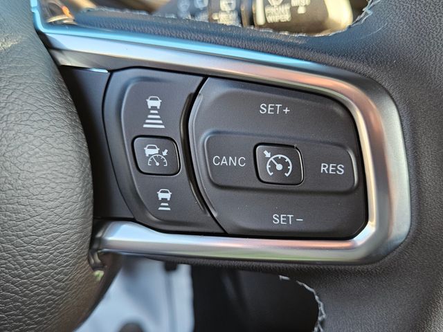 New 2026 White Jeep Sahara image 23