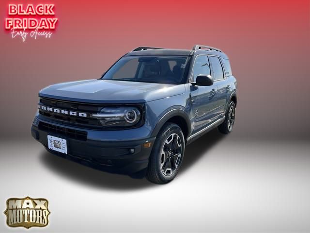 2024 Ford Bronco Sport Outer Banks 3