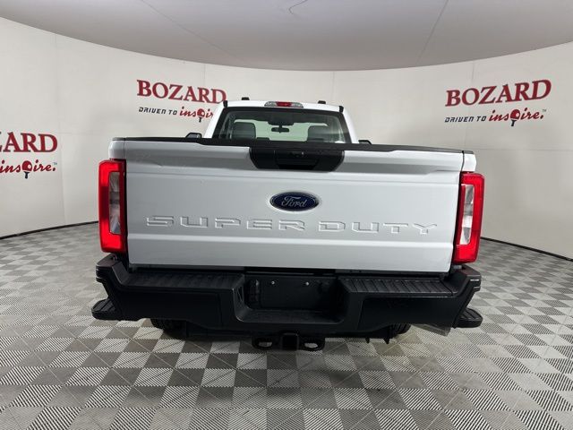 2024 Oxford White Ford Super Duty F-350 SRW XL RWD Truck
