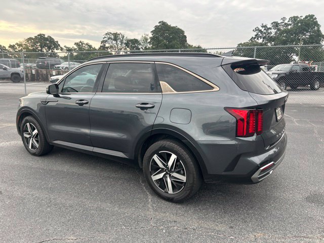 Used 2021 Gray Kia S image 3