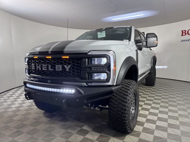 2025 Avalanche Ford Super Duty F-250 SRW Lariat 4X4 Truck