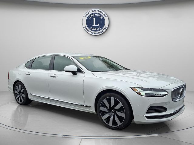 2024 Volvo S90 Recharge T8 Ultimate eAWD