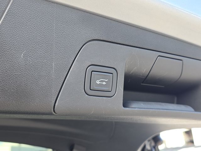 2023 Buick Envision Avenir:C02609