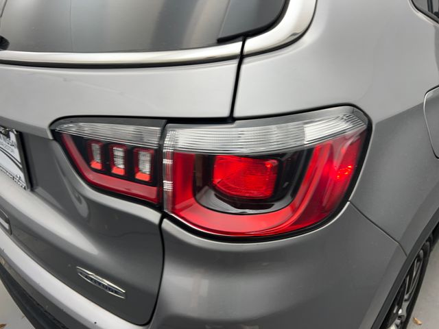 2019 Billet Silver Metallic Clearcoat Jeep Compass Latitude FWD SUV