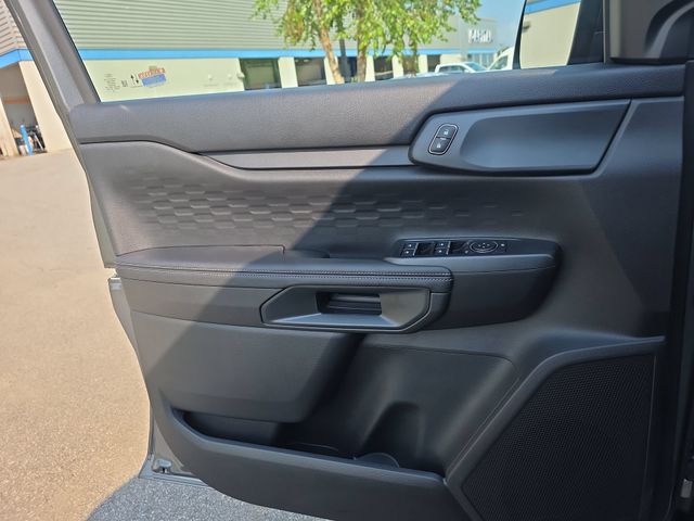 New 2026 Carbonized Gray Metallic Ford XLT image 27