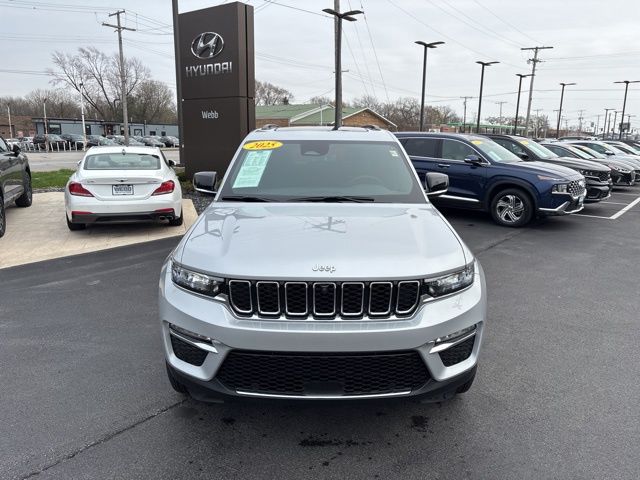 Used 2025 Silver Jeep Limited image 14