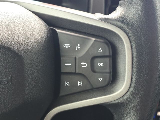 2023 Ford Bronco Big Bend:B02033