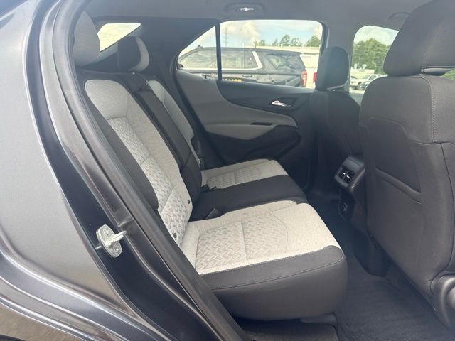 2022 Chevrolet Equinox LT:44956B