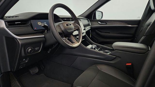 2026 Jeep Grand Cherokee L