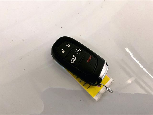 2018 Jeep Cherokee Limited White at South Hills CDJR
