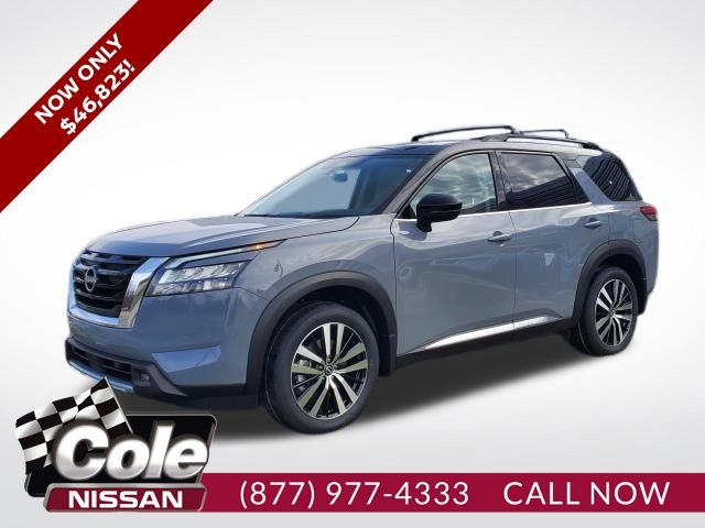 2025 Nissan Pathfinder Platinum 4WD
