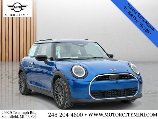 Icy Sunshine Blue Metallic 2025 MINI Cooper S 2-Door Hatchback FWD Hatchback Front-Wheel Drive 7-Speed Automatic