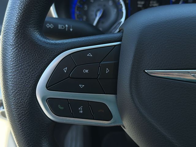 Used 2021 White Chrysler LX image 25
