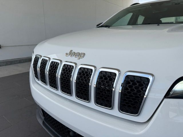 Used 2022 Jeep Cherokee Latitude Lux with VIN 1C4PJLMX8ND522671 for sale in Diberville, MS