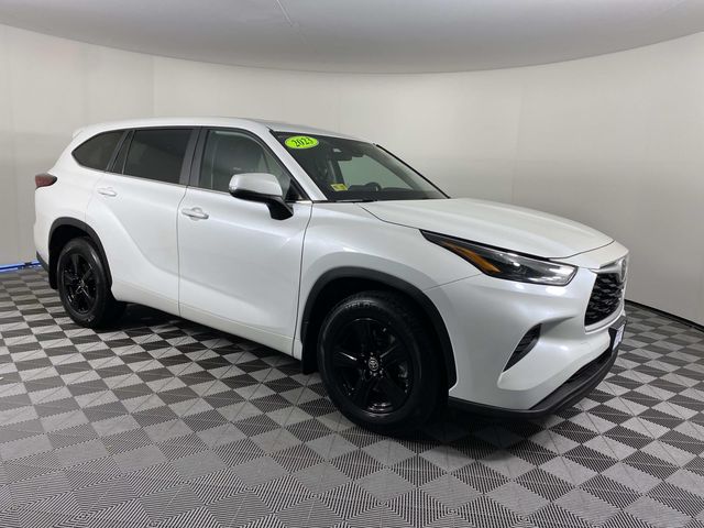 2023 Toyota Highlander L FWD