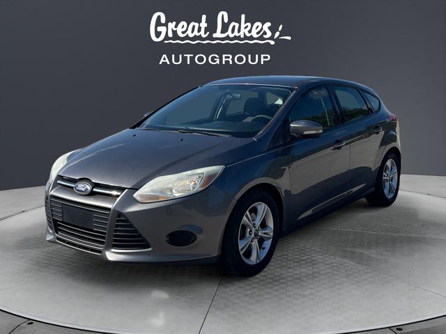 Sterling Gray Metallic 2013 Ford Focus Hatchback Front-Wheel Drive 6-Speed Automatic