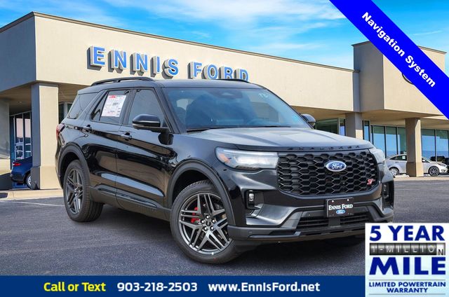 2025 Ford Explorer ST photo
