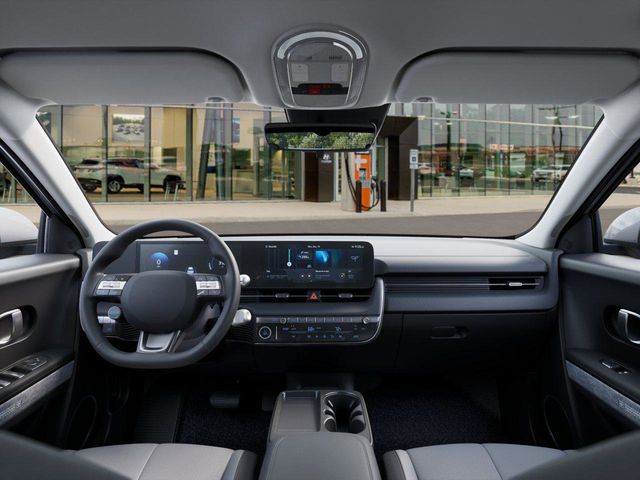 2025 Hyundai IONIQ 5 SE photo