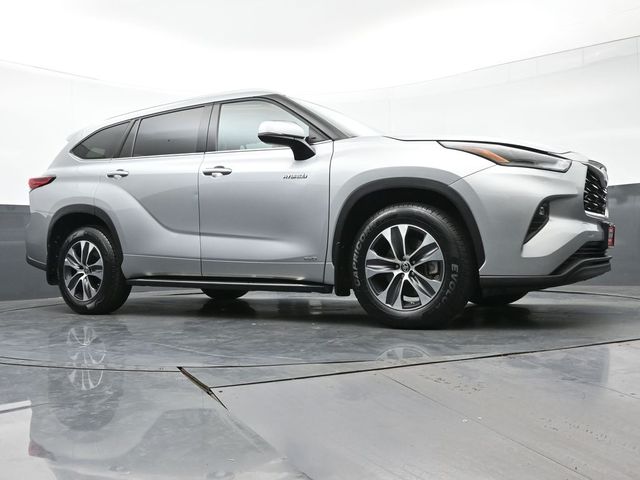 2021 Toyota Highlander Hybrid XLE 45