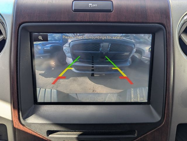 2014 White Platinum Clearcoat Metallic Ford F-150 King Ranch 4X4 Truck