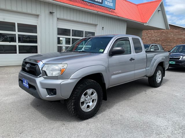Used 2014 Toyota Tacoma Truck