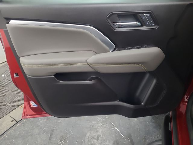 2024 – Chevrolet – Colorado