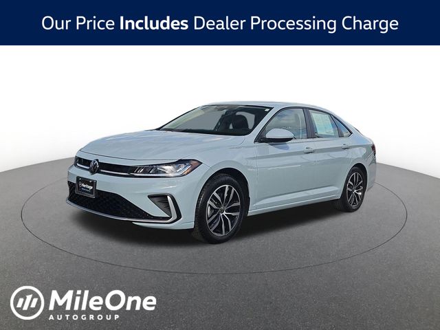 Gray 2025 Volkswagen Jetta Sedan Front-Wheel Drive 8-Speed Automatic