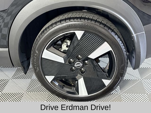 Used 2025 Nissan Kicks SUV