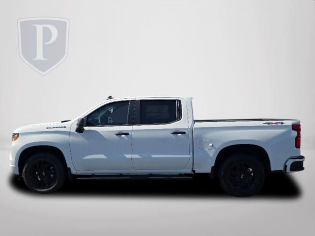 2024 Chevrolet Silverado 1500 Custom 4