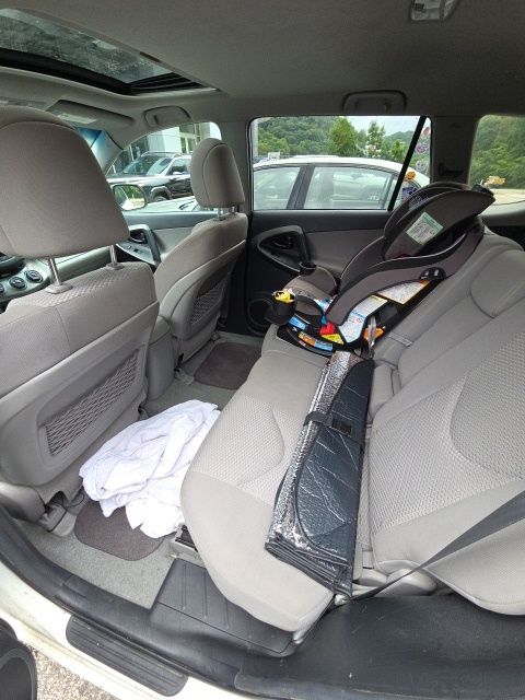 2011 Toyota RAV4 Base White at Auto Express Mitsubishi