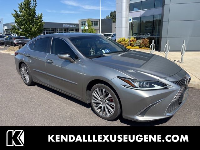 2019 Lexus ES