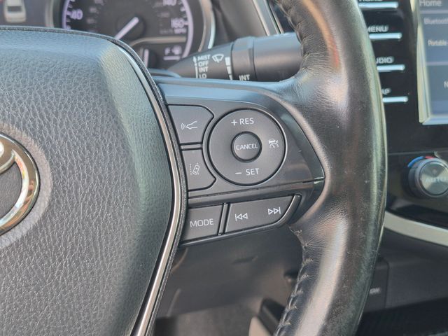 2020 Toyota Camry - Image 21