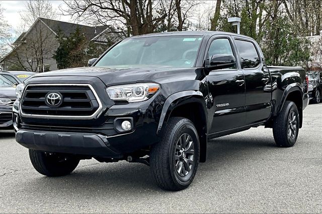 Midnight Black Metallic 2022 Toyota Tacoma SR5 V6 Double Cab LB 4WD Pickup Truck Four-Wheel Drive 6-Speed Automatic