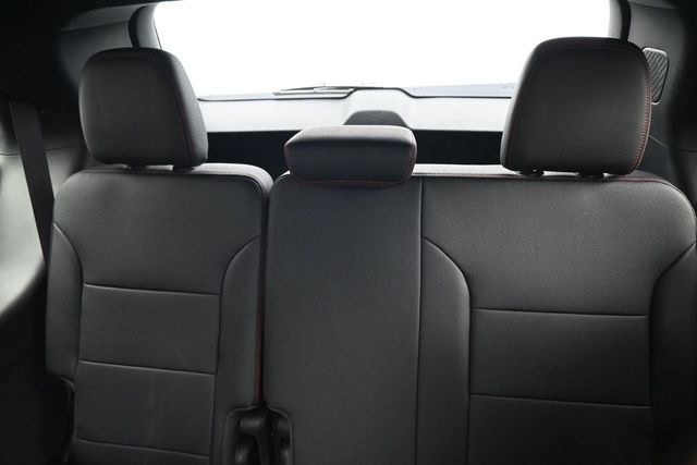 Used 2025 Chevrolet Traverse SUV