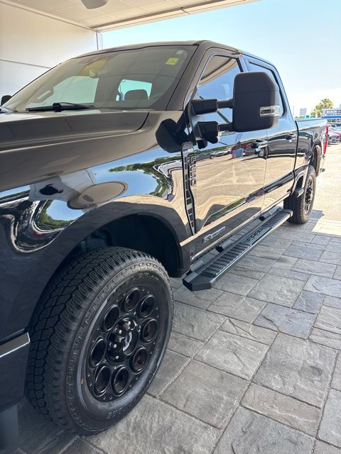 2023 Agate Black Metallic Ford Super Duty F-250 SRW XLT 4X4 Truck