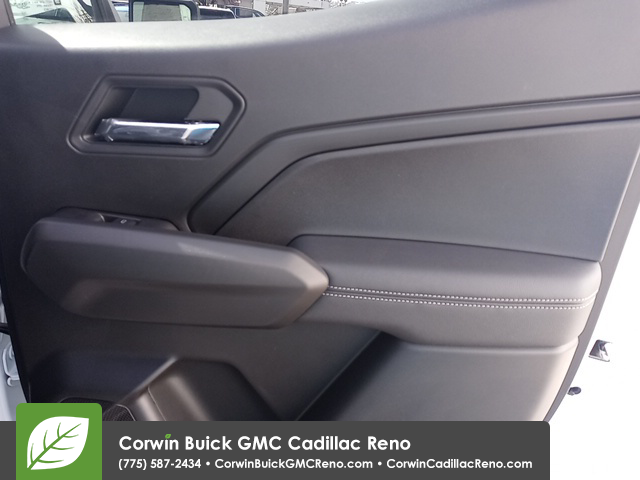 2024 GMC Canyon Elevation 13