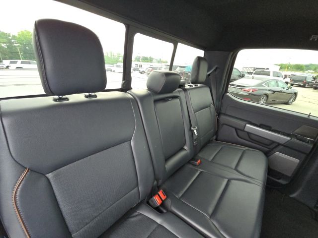 2024 Ford F-150 Lariat:B02268