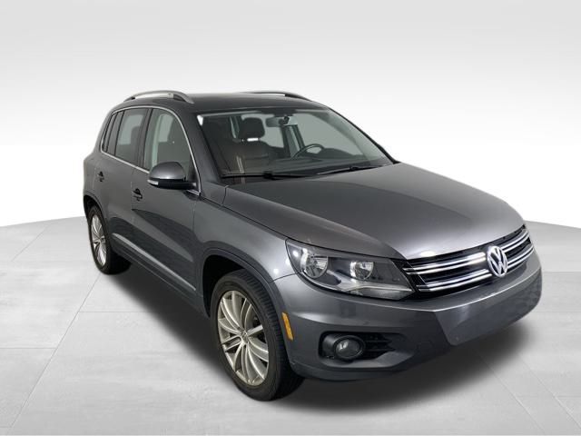 2015 Volkswagen Tiguan S 8