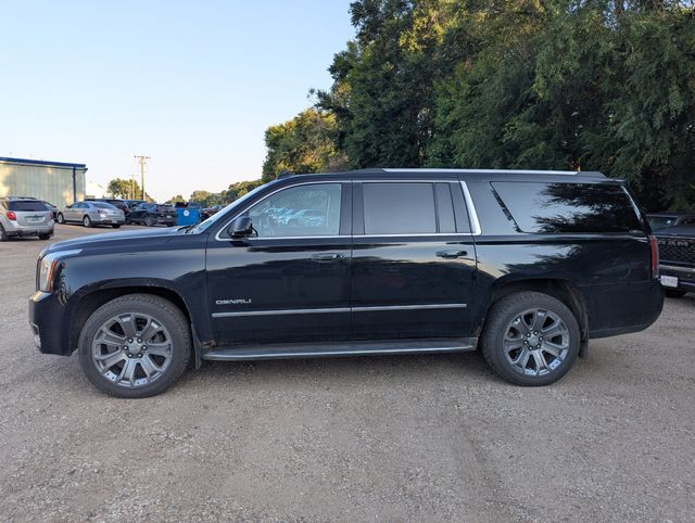 2016 Black GMC Yukon XL Denali AWD SUV