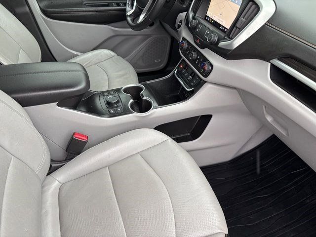 2020 GMC Terrain SLT photo