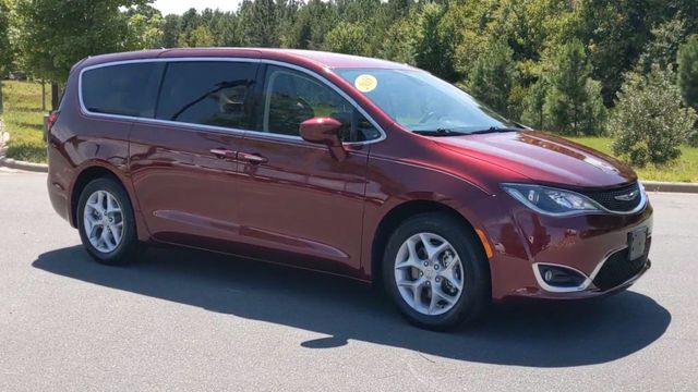 Used 2018 Red Chrysler Touring Plus image 6