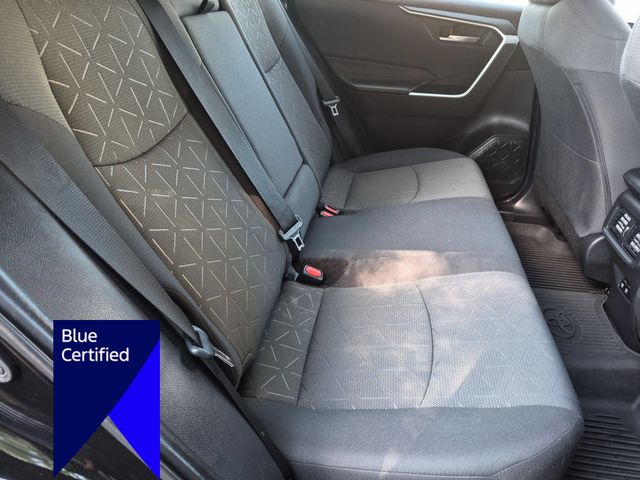Used 2020 Black Toyota XLE image 32