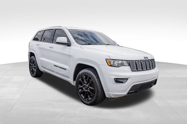 2020 Jeep Grand Cherokee Altitude 15