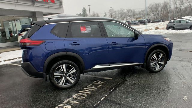 2021 Nissan Rogue SL 3