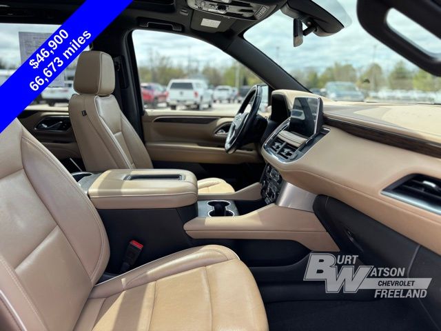 2021 Chevrolet Suburban Premier photo