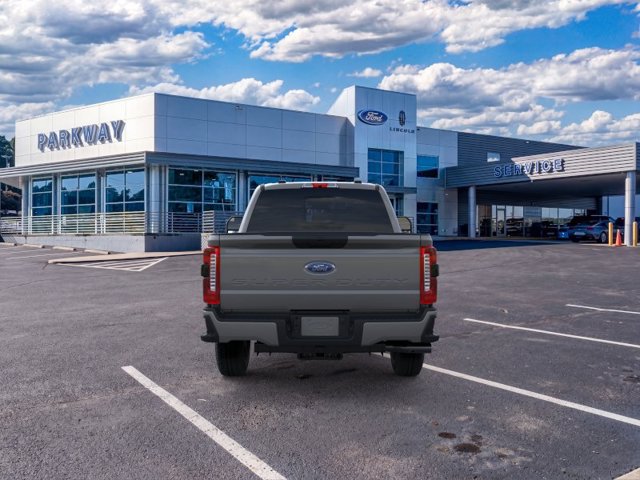 New 2026 Gray Ford XL image 5